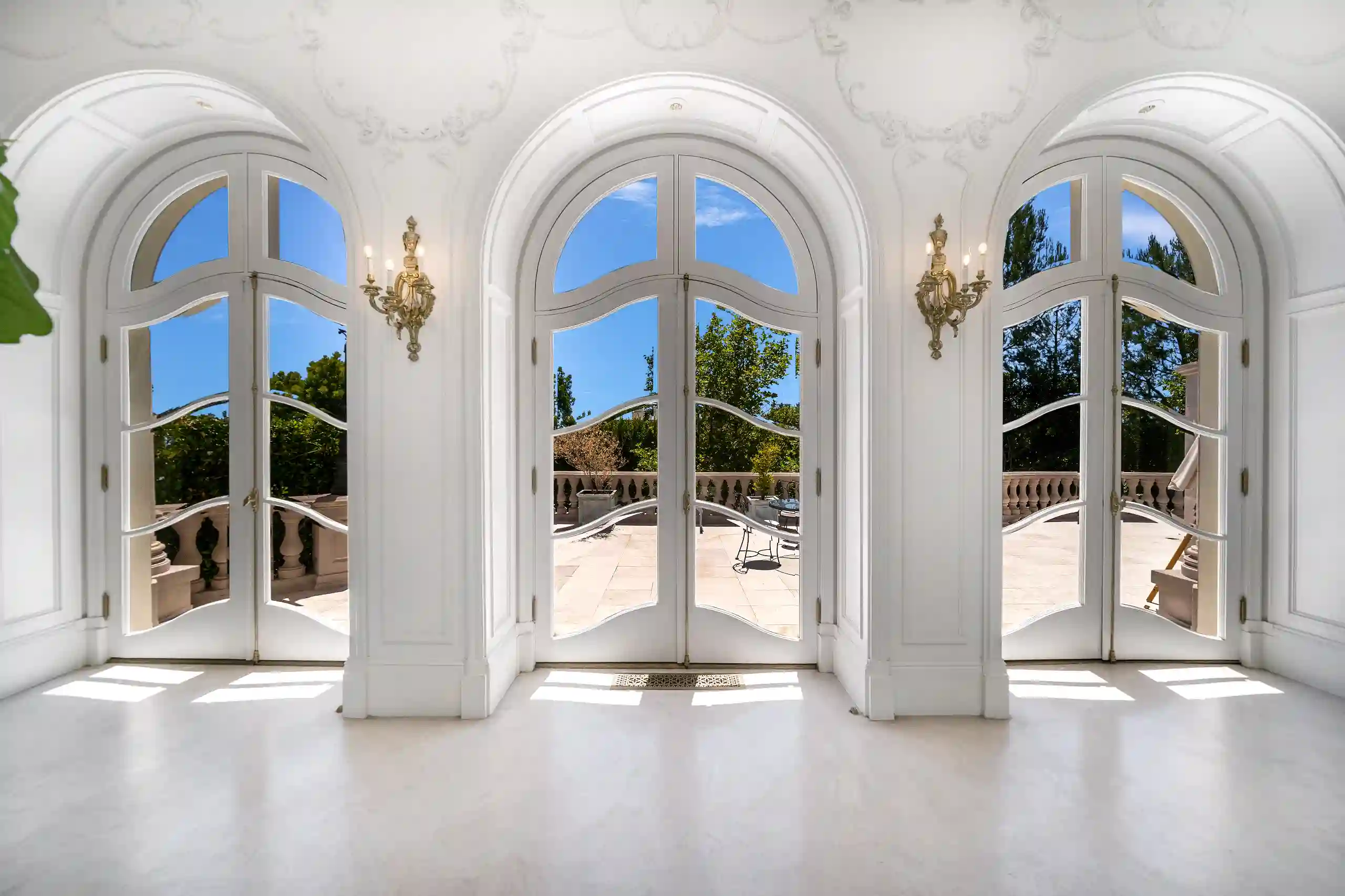 Chateau de Laurel - Image 14