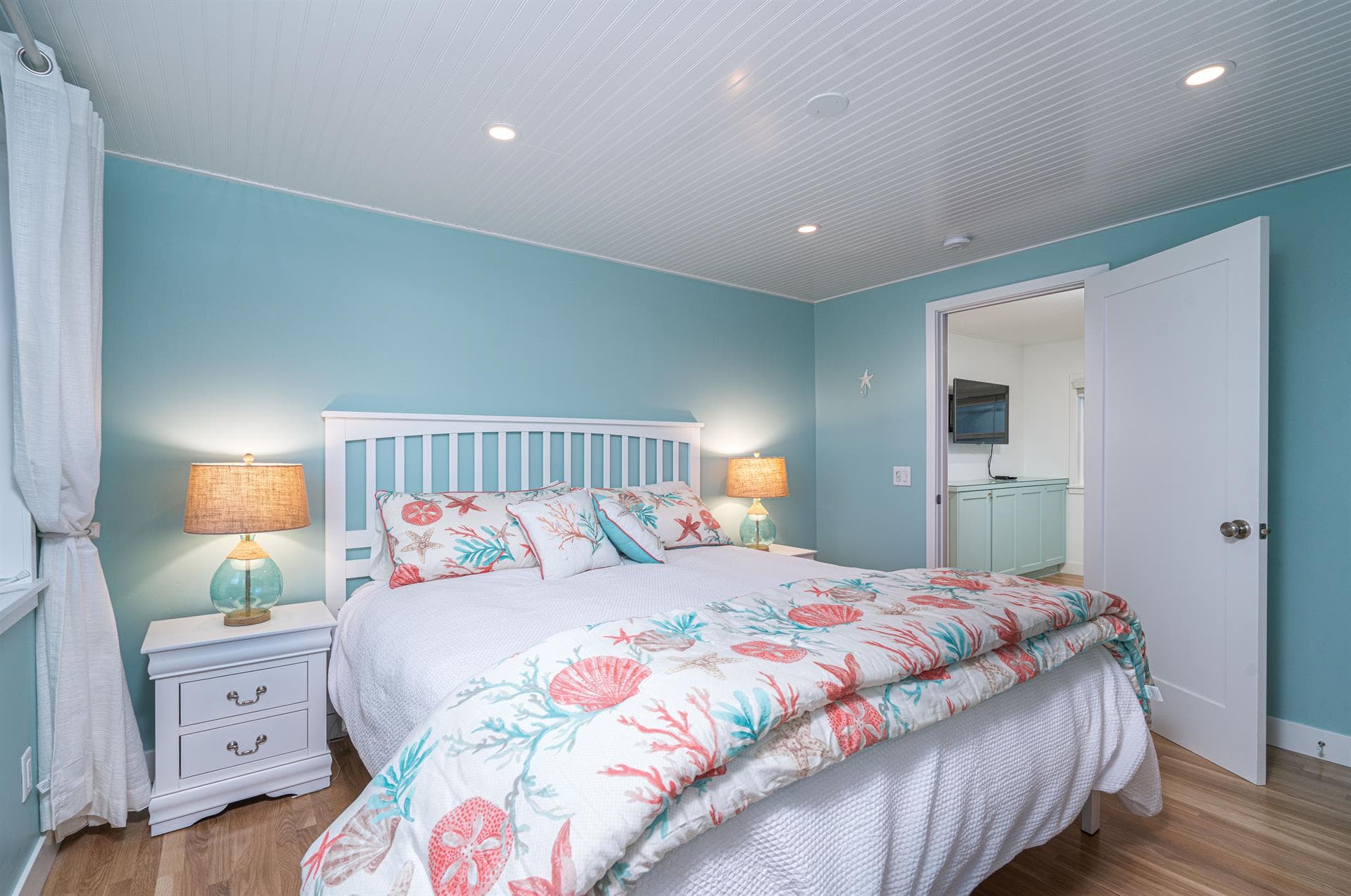 Sunset Sail - Image 17