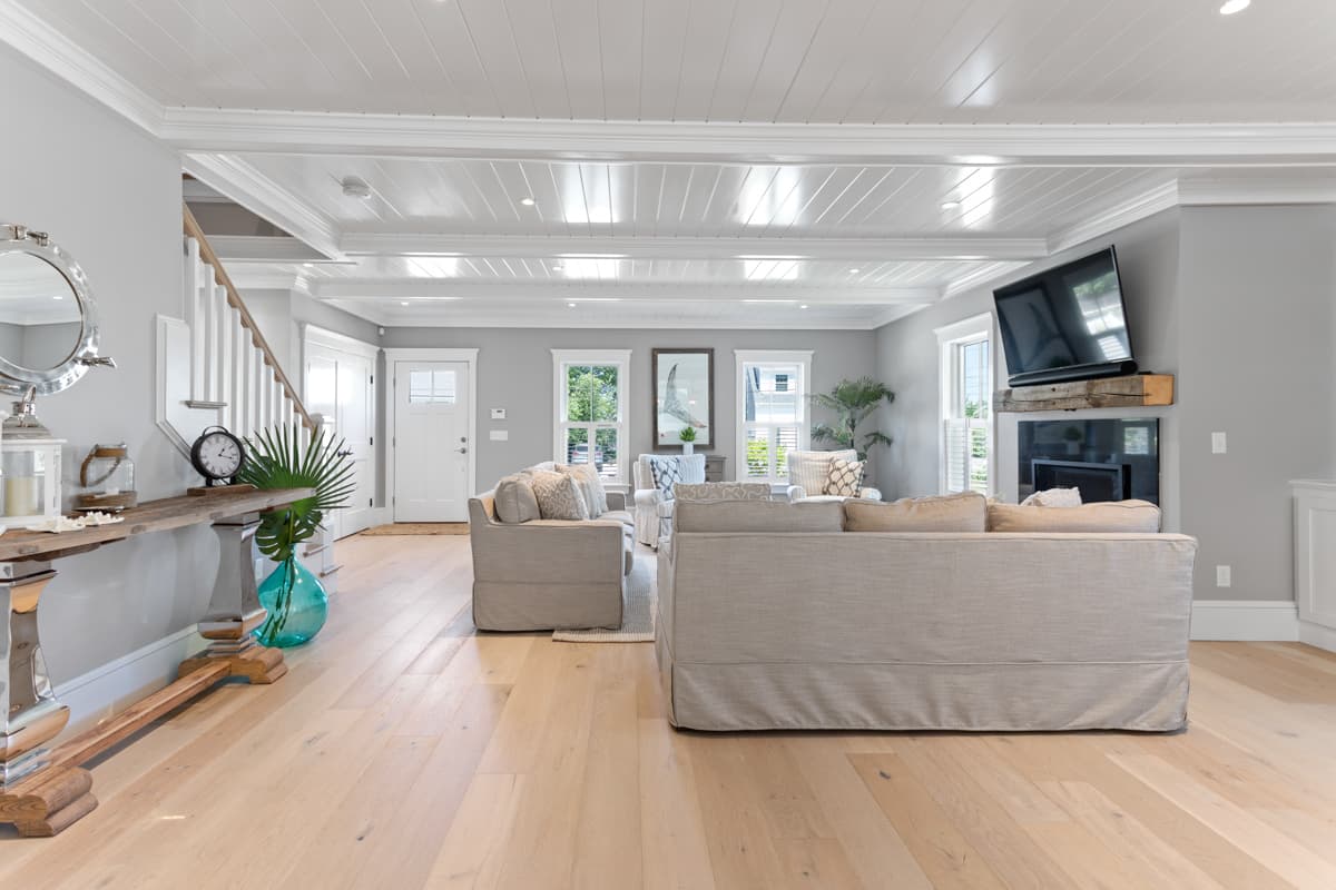 Shore Daze - Image 7