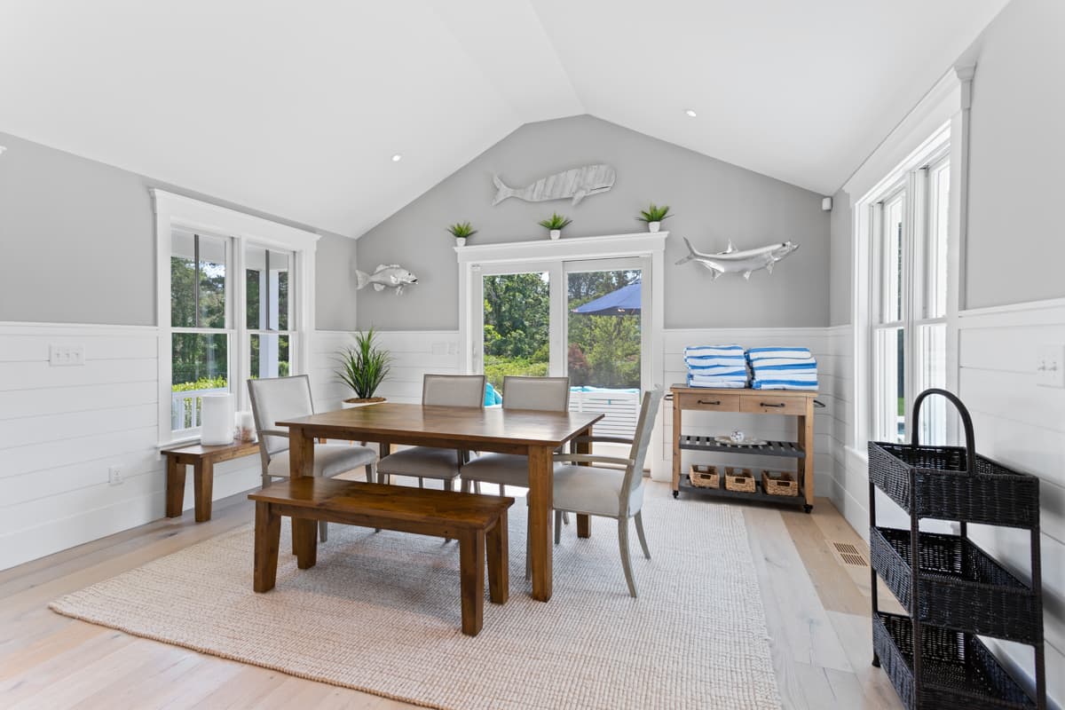 Shore Daze - Image 14