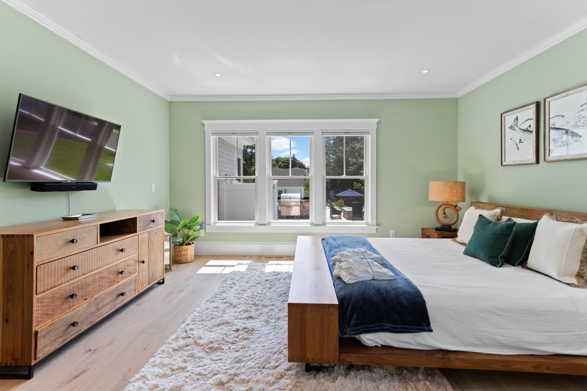 Shore Daze - Image 18