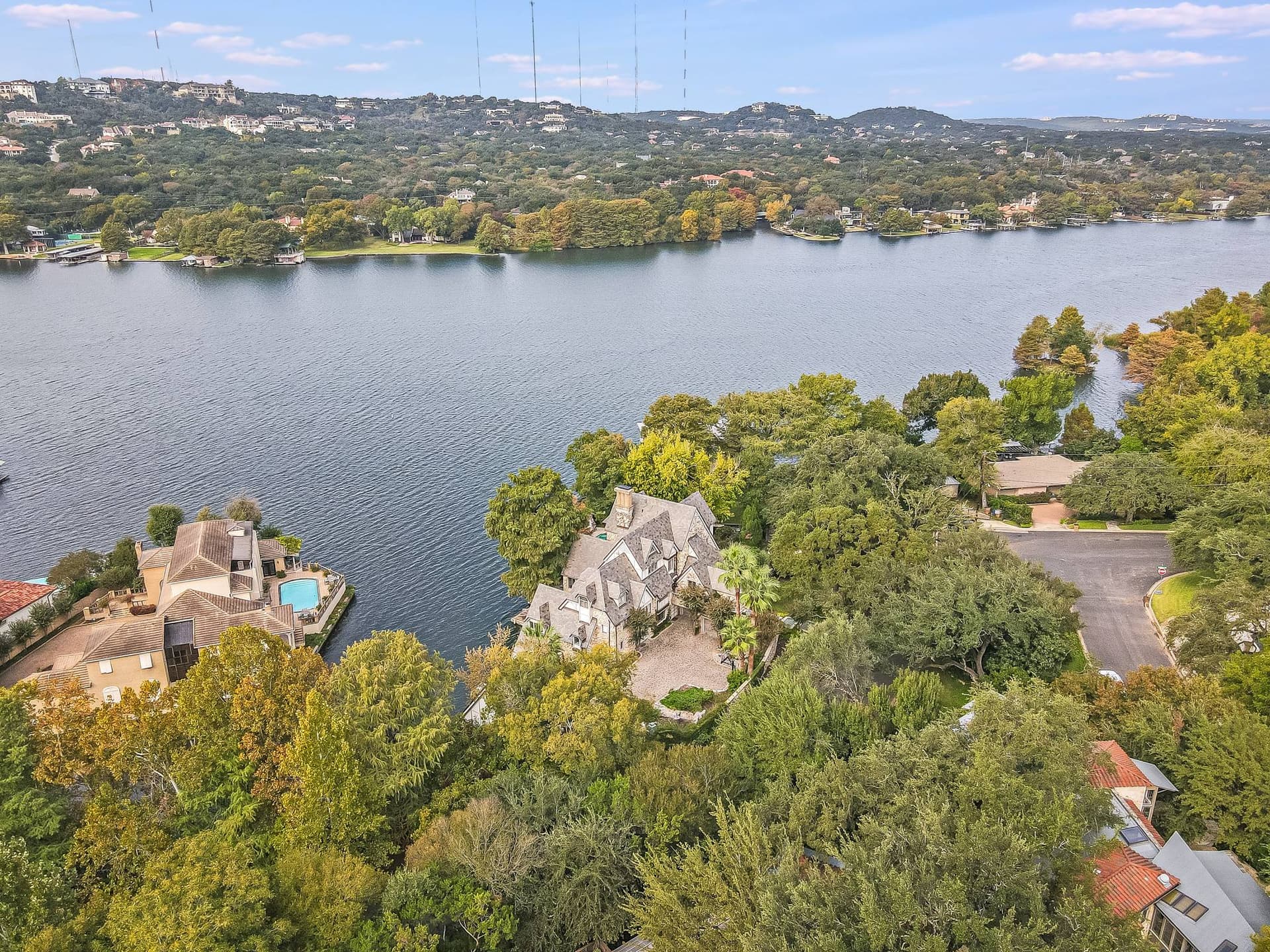 Manor on Lake Austin - Image 7