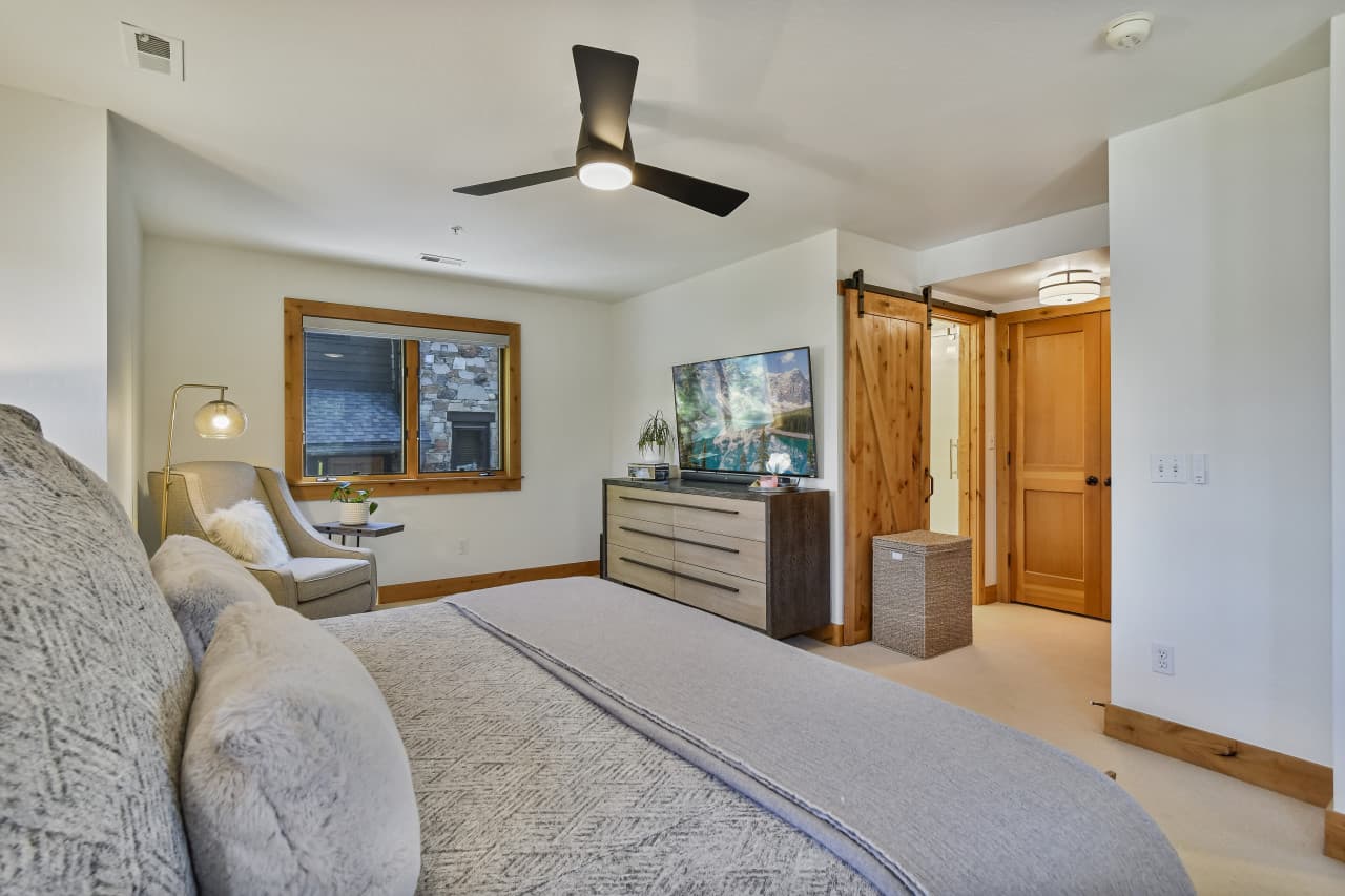 Mountain Crest Home - Image 15