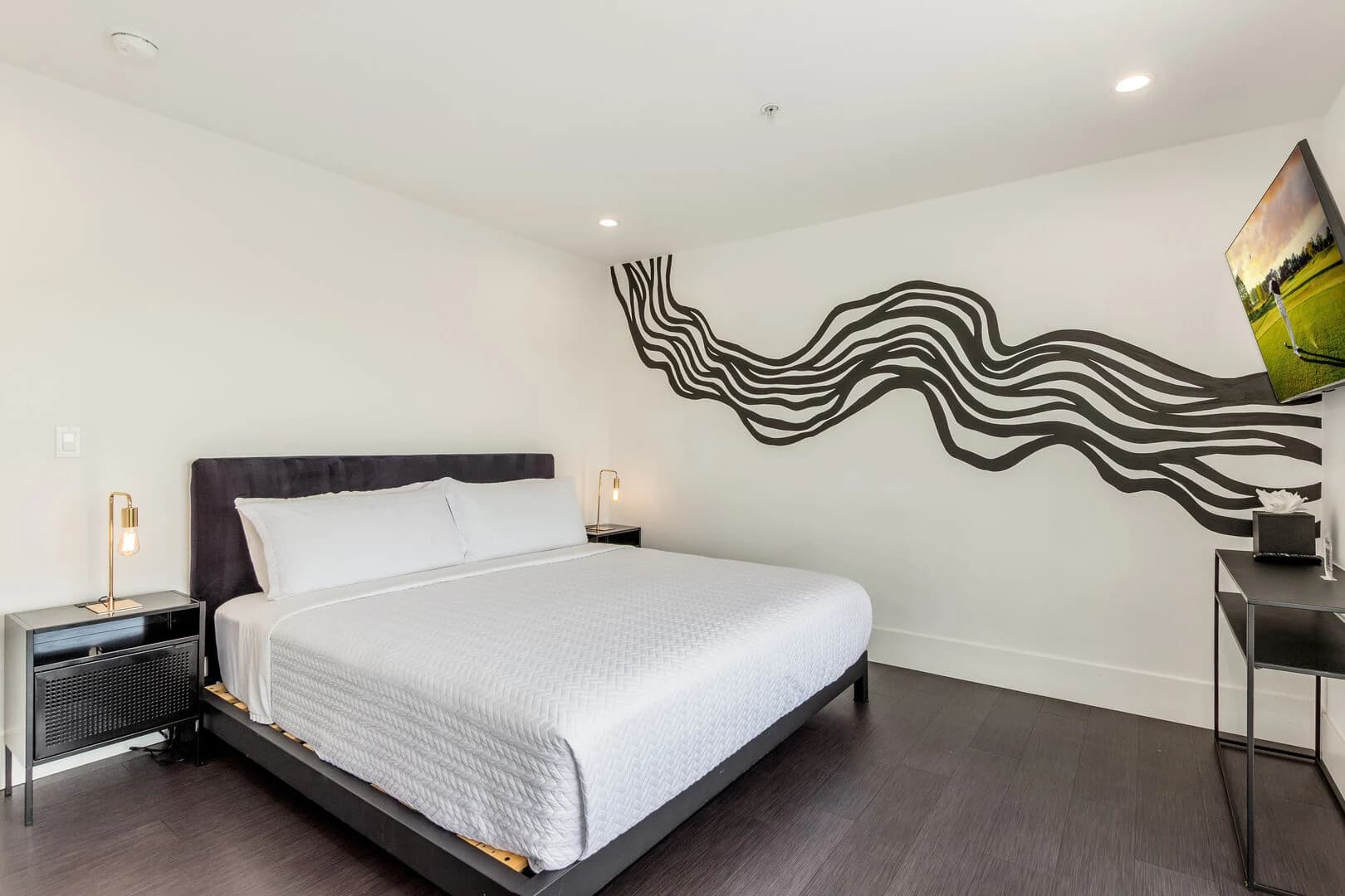 Valle Vista Manor - Image 41