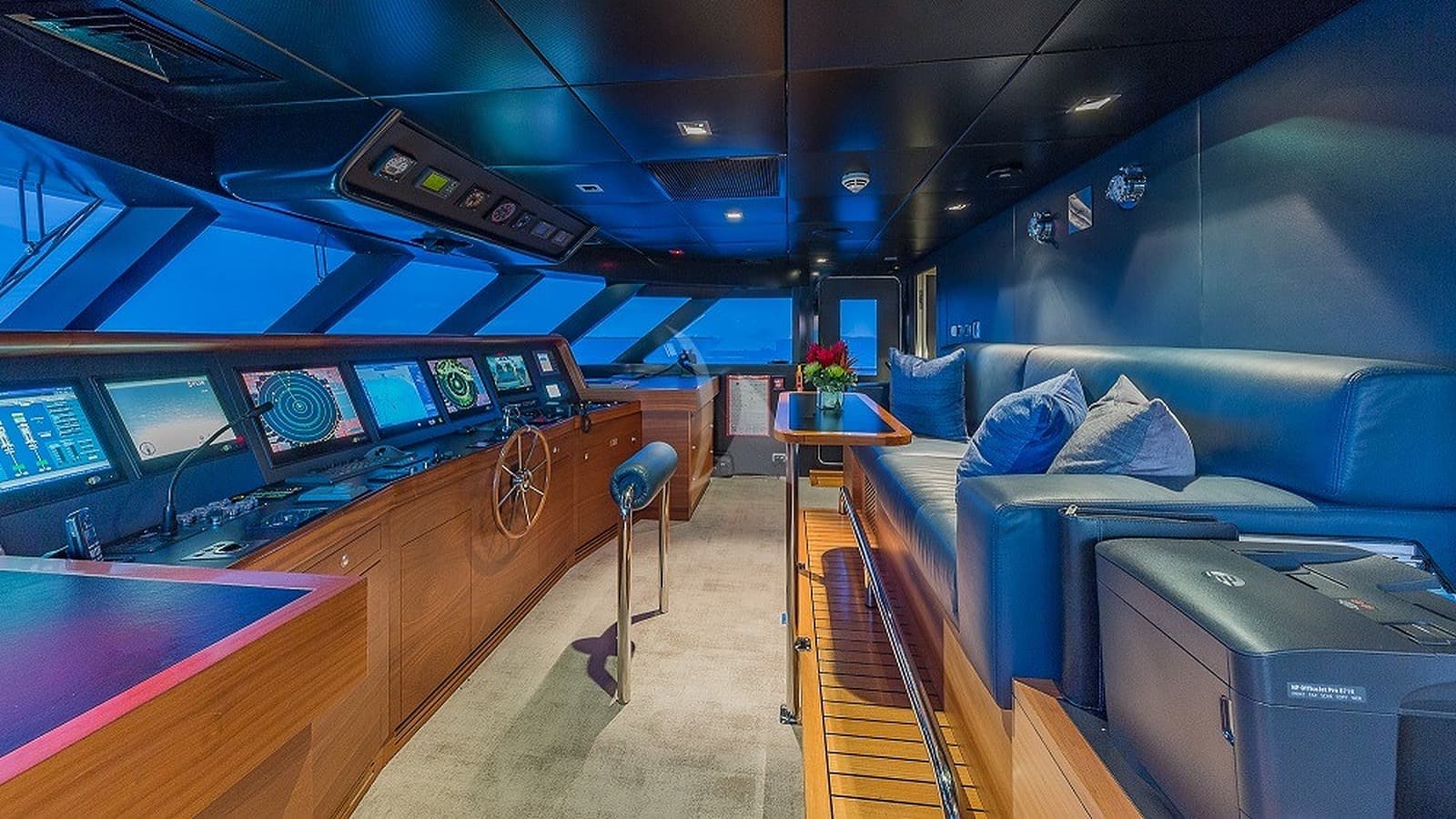 Big Sky Yacht - Image 34