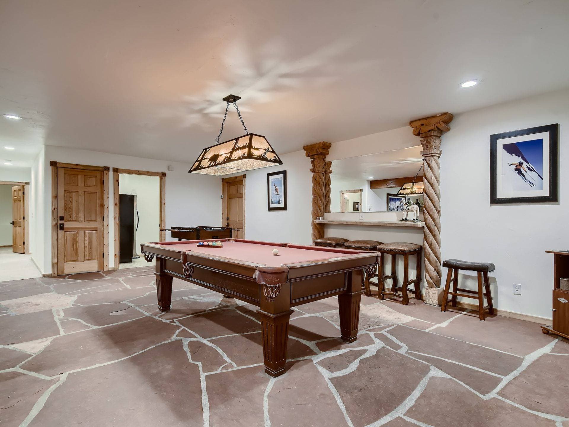 Lodge at Ski Hill - Image 5