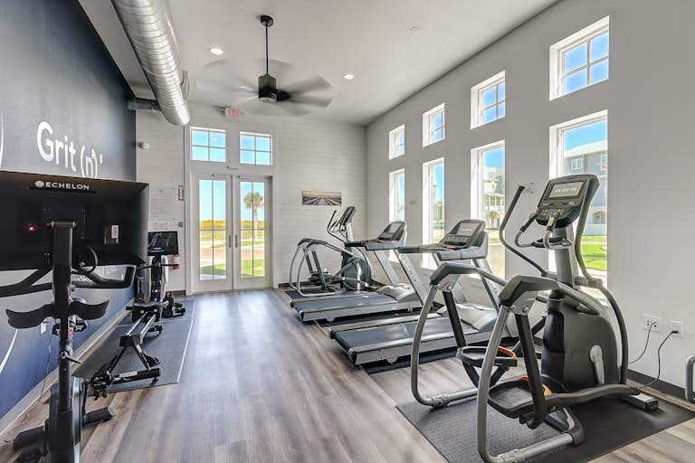 Palmilla Amore - Image 62