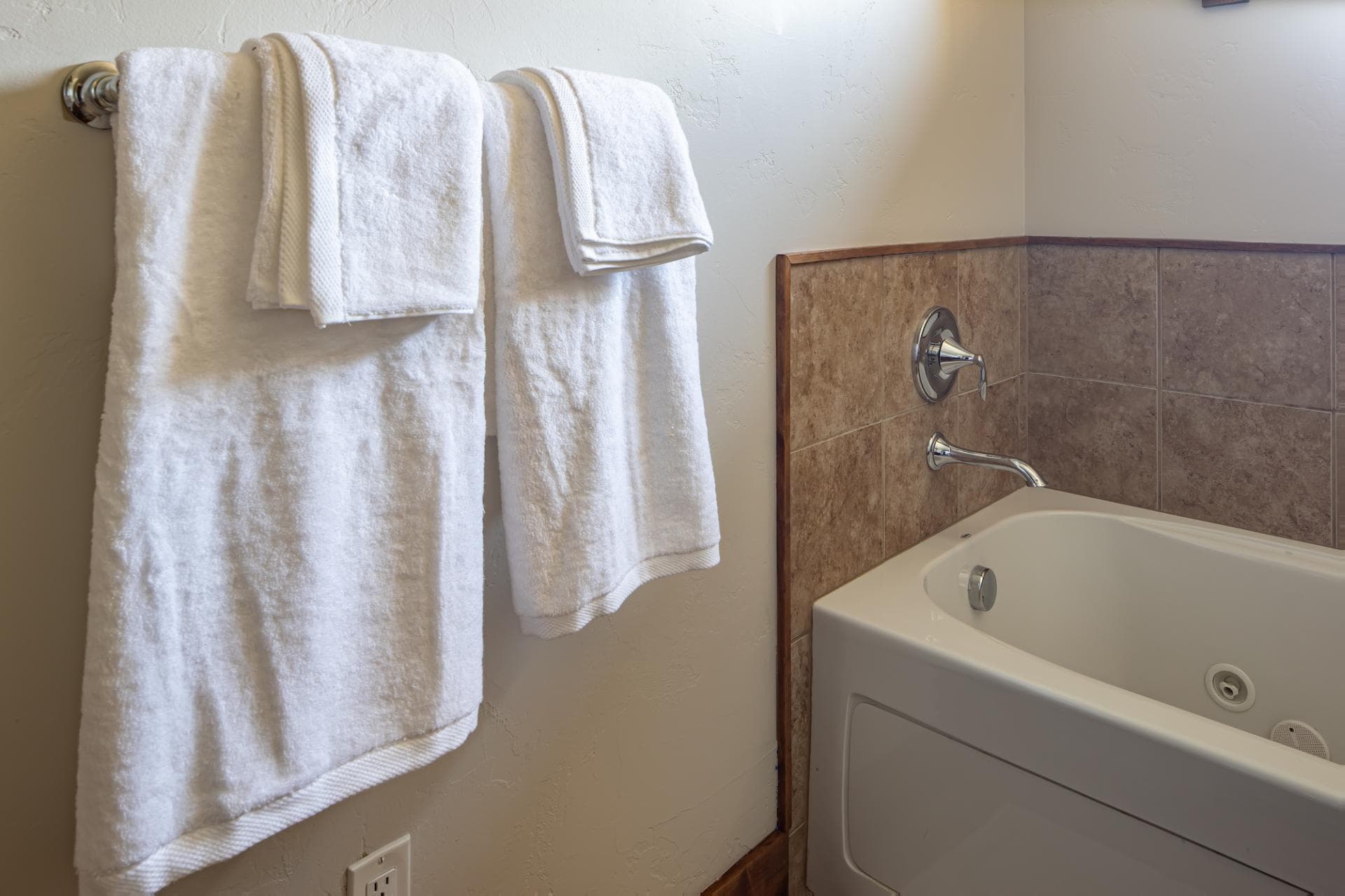 Essentia Townhome #167A - Image 33