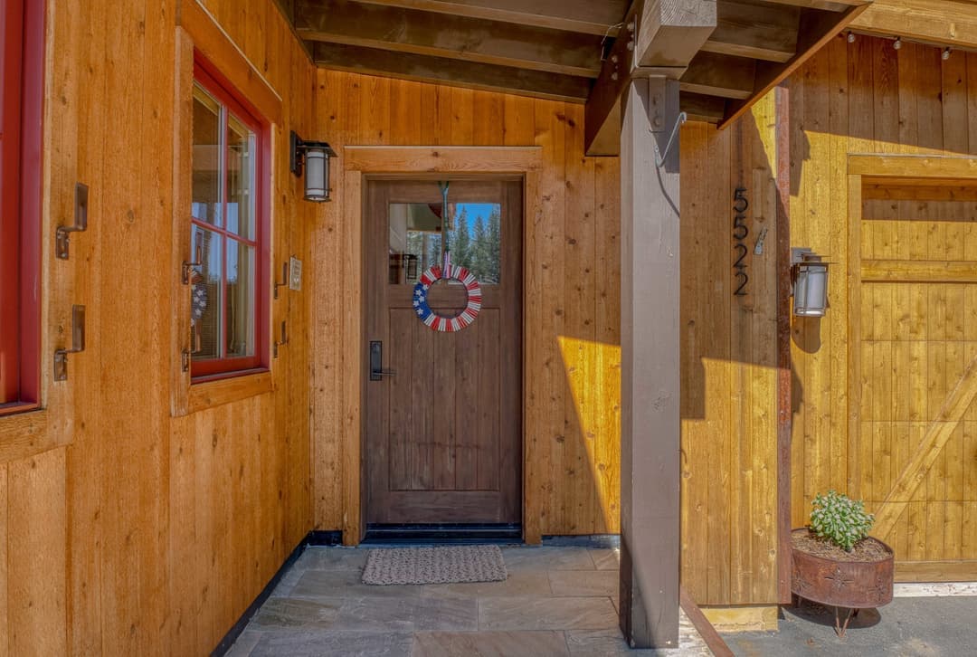 Soda Springs Ski & Lake Retreat - Image 4