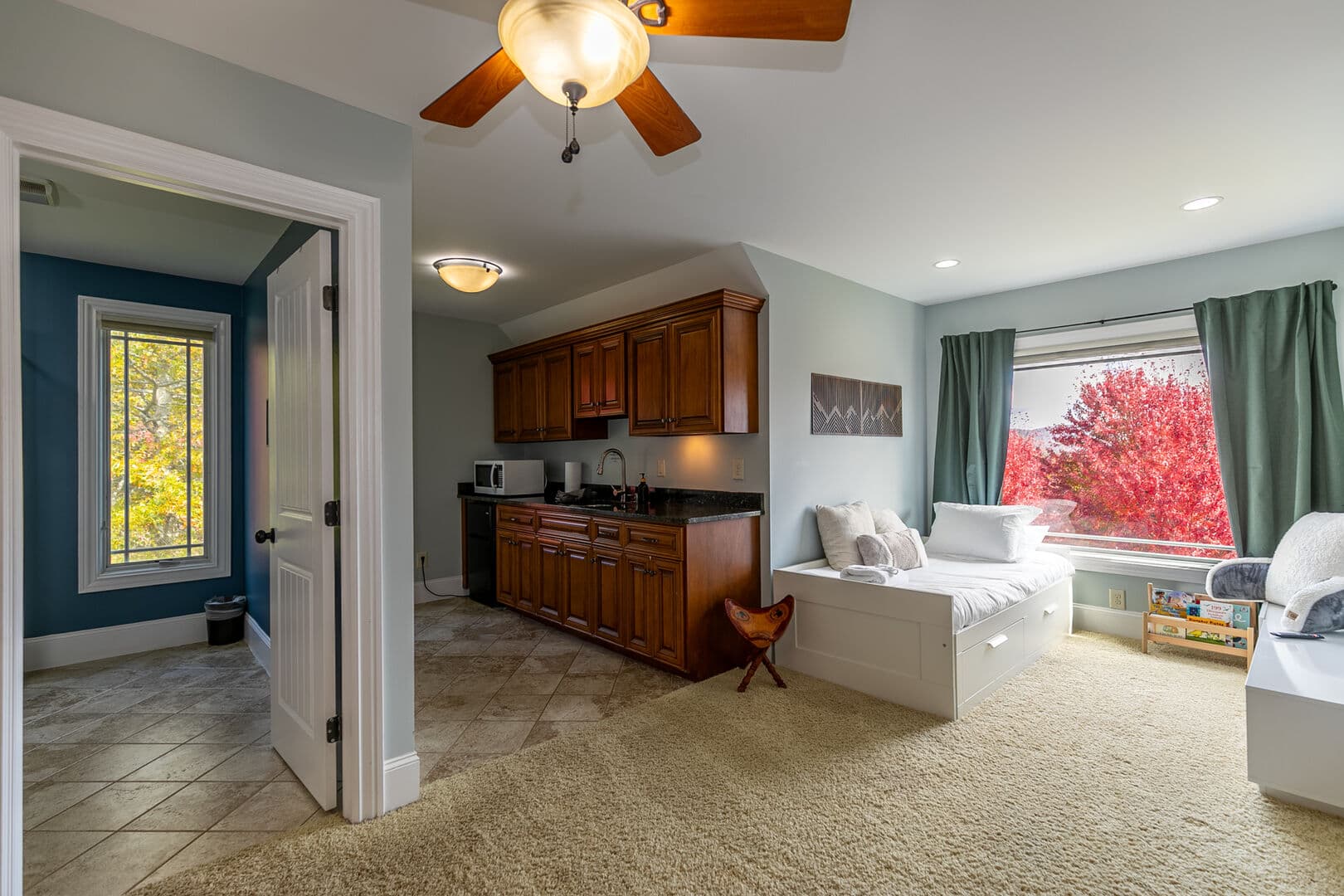 Mountain Top House - Image 19