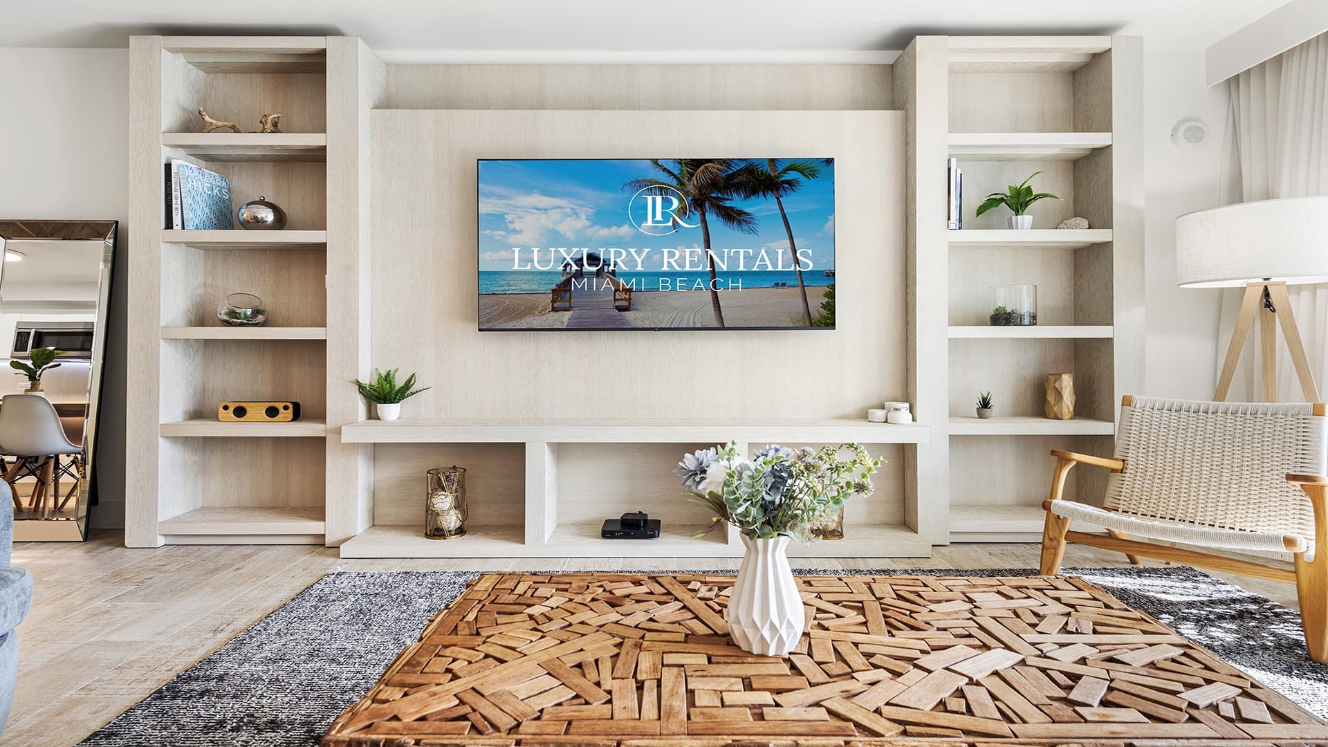 1 Hotel & Homes Residence #1412 - Image 4