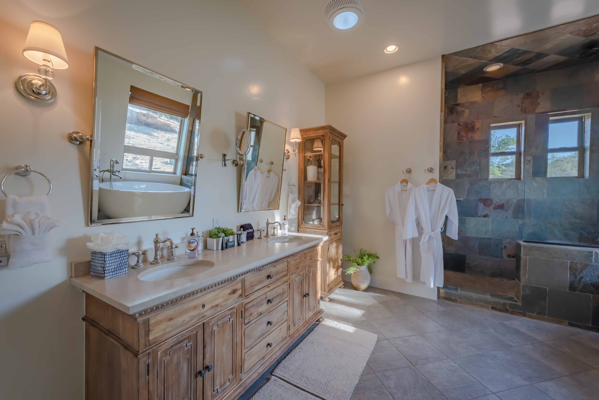 Blue Oak Place - Image 27