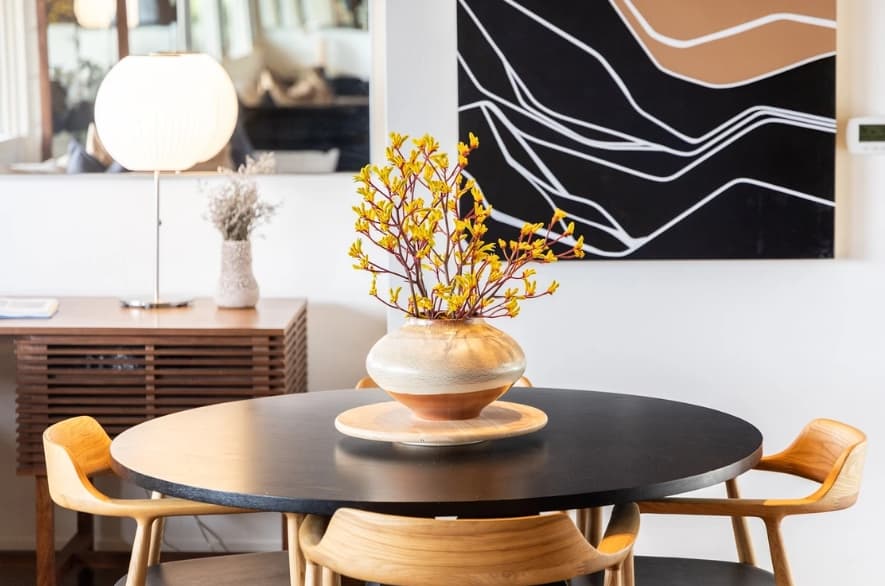 La Jolla Mid-Century - Image 15