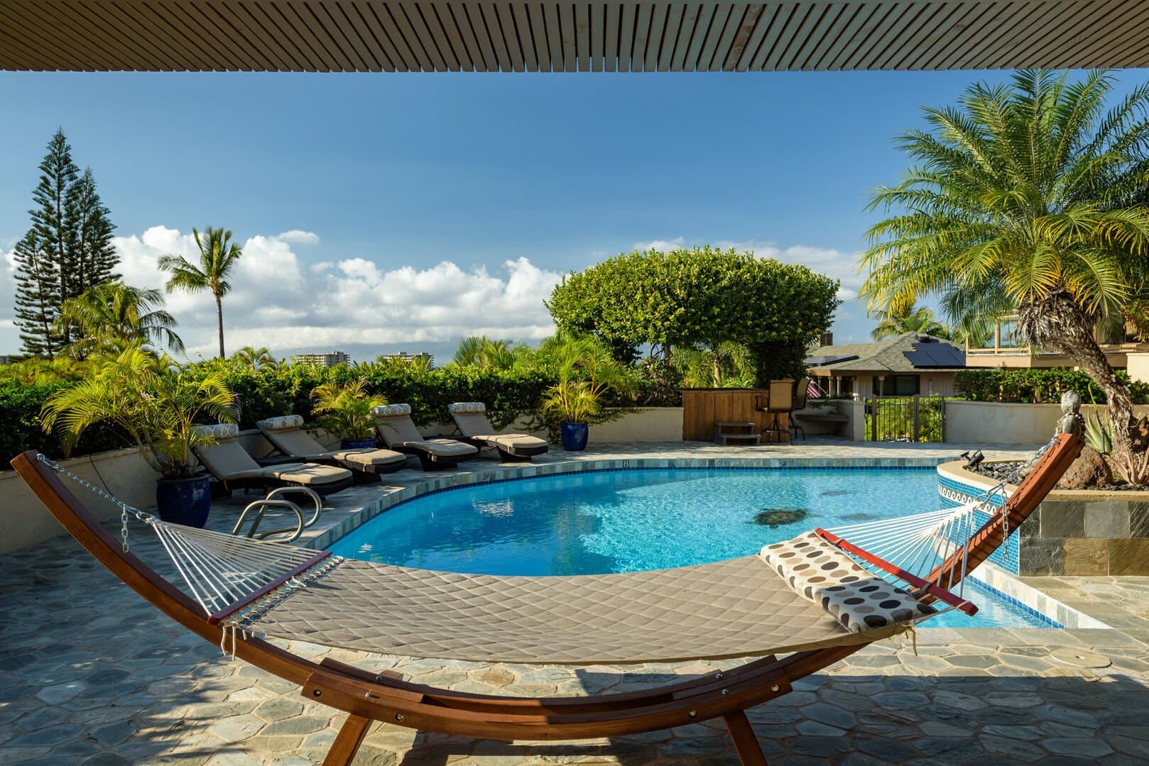 Summit Residence - Image 40