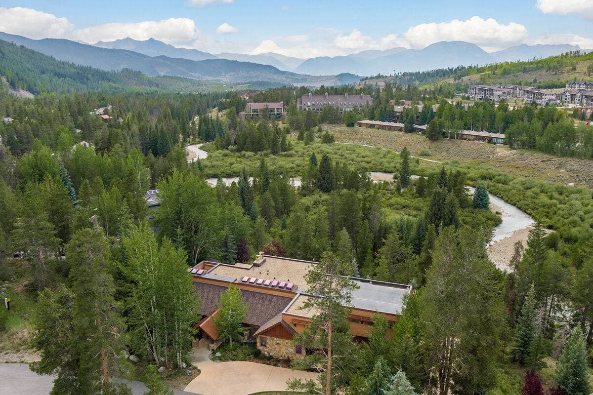 Four Sisters - Image 117