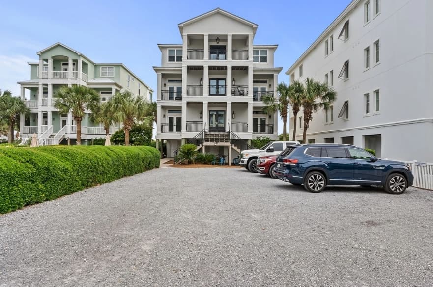 Grovey by the Sea - Image 32