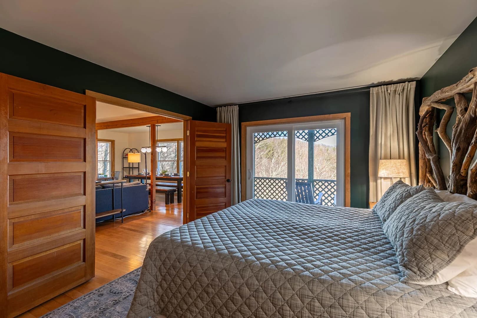 Parkway Hideout - Image 16