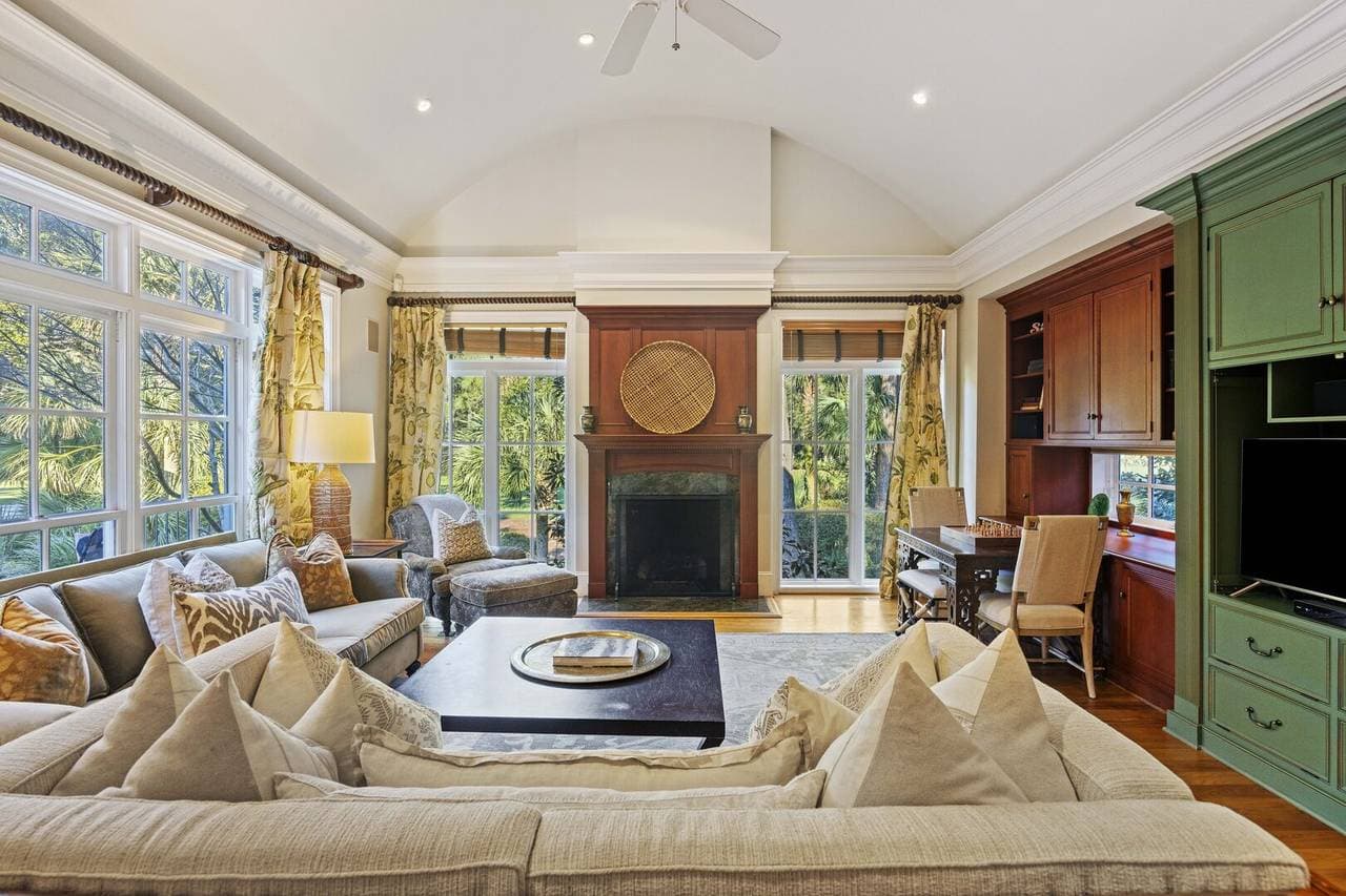 Yellow Throat Lane - Image 11