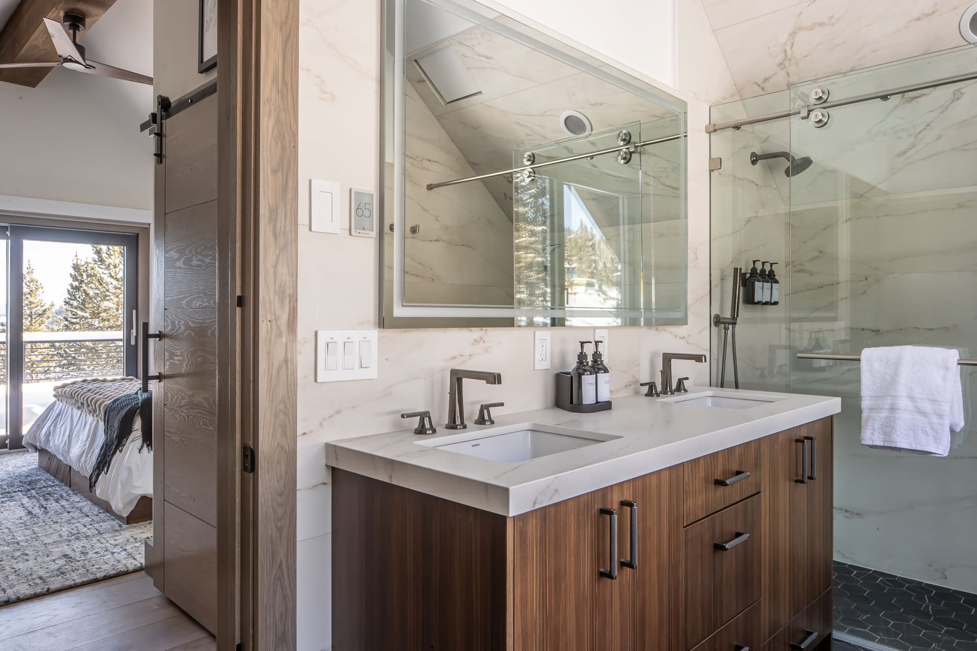 Skylark Chalet - Image 23