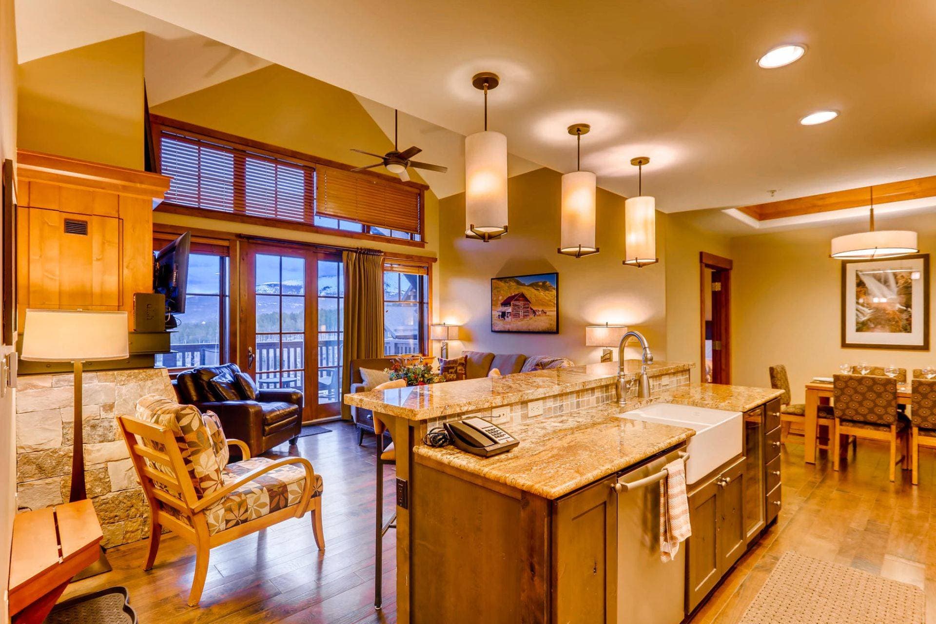 One Ski Hill Home - Image 4