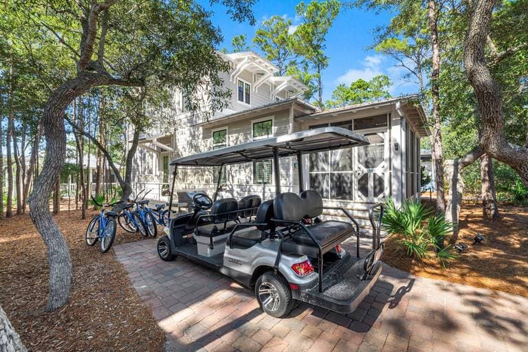 Connecticut Yankee - Image 3