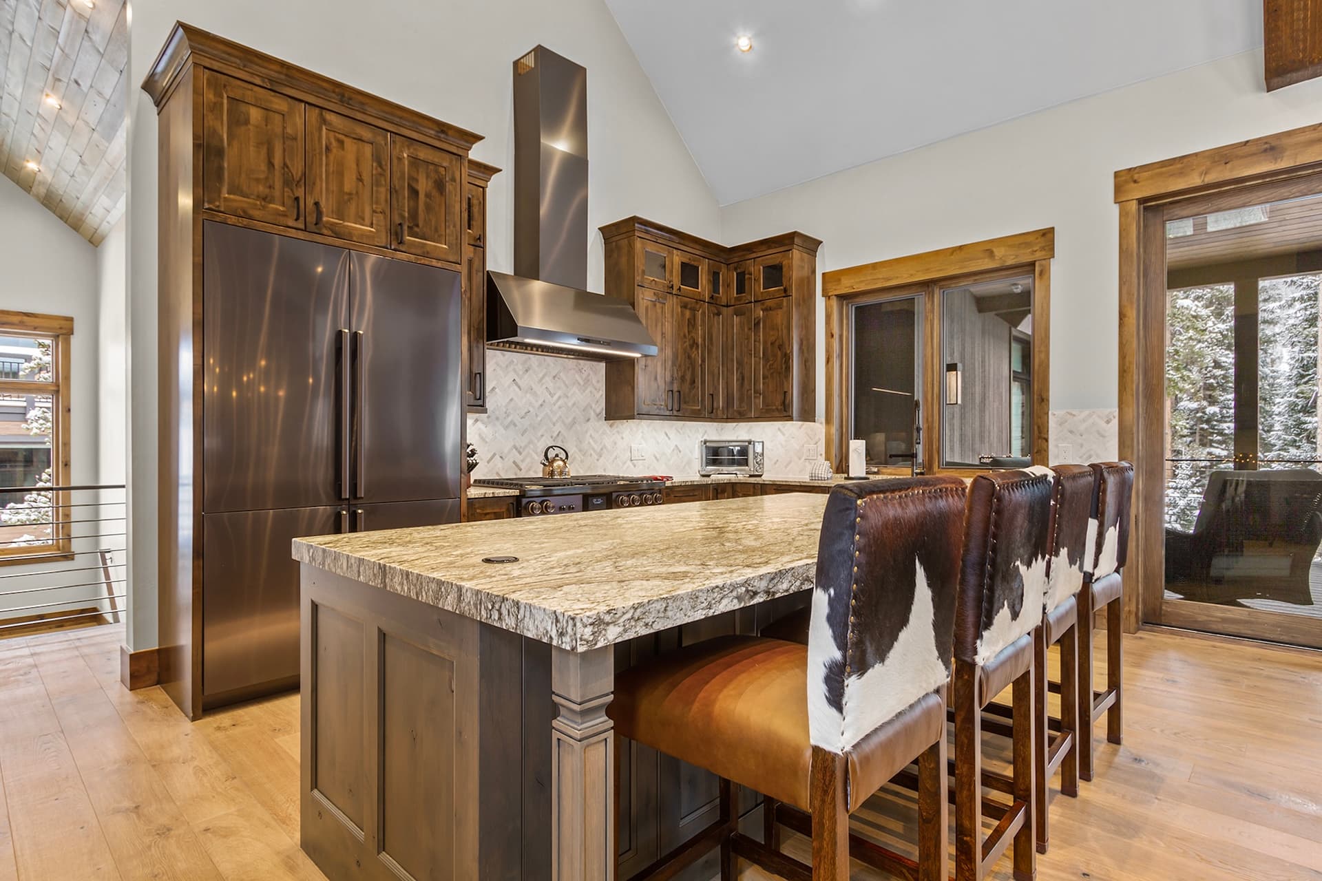 Timberline Lodge - Image 9