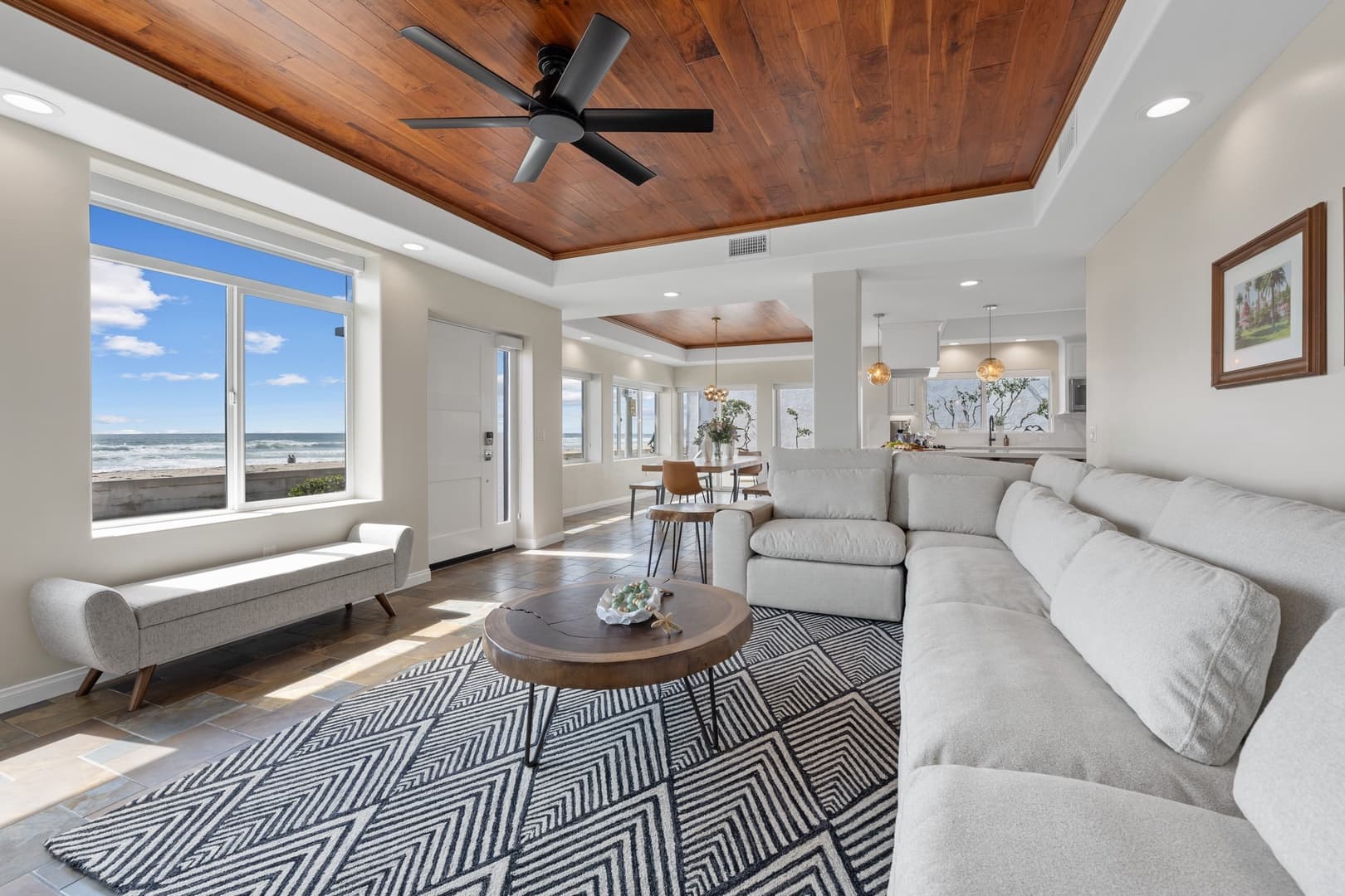 Oceanfront 1 North - Image 8