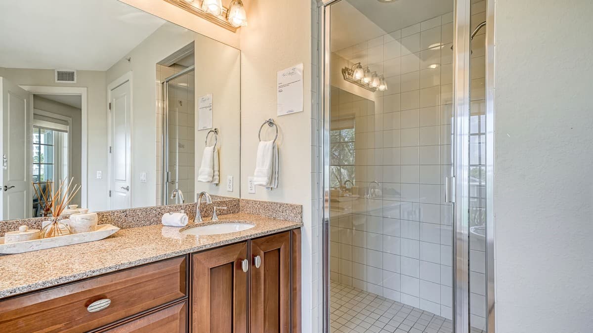 Sun Sea Terrace House - Image 38