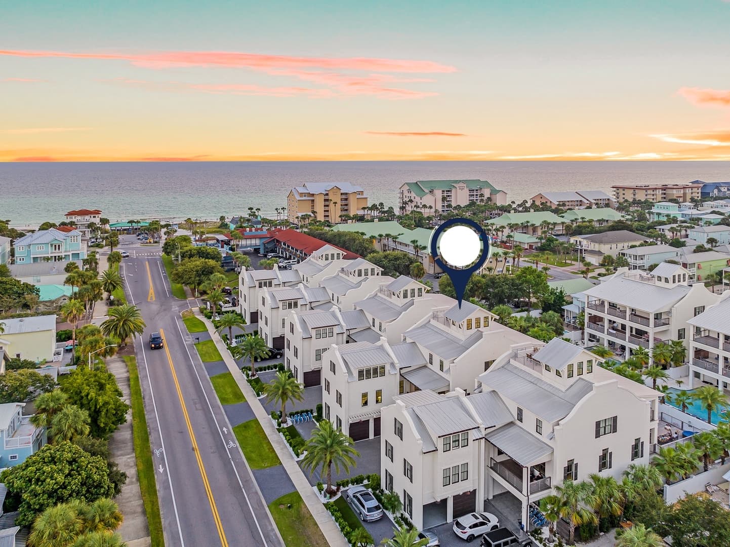 Oasis at Park Row Manor - Image 63