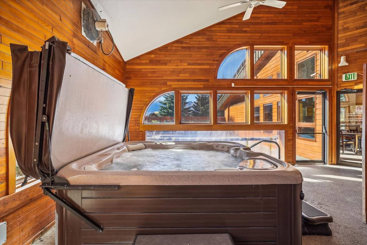 Corinthian Bella Vista - Image 44