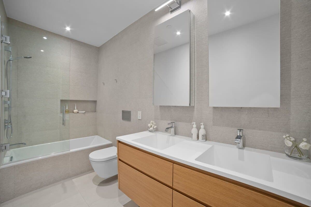 Madison Place - Image 25