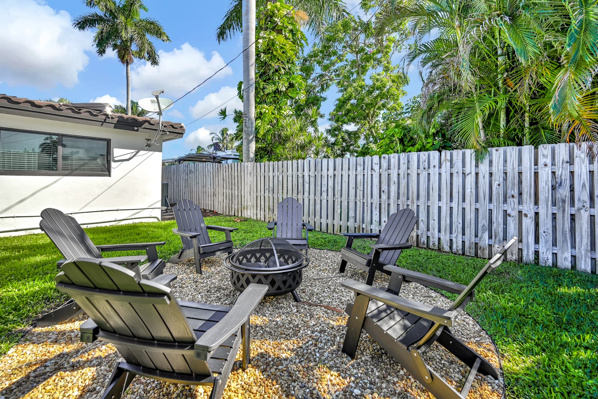 Robinson Place - Image 44