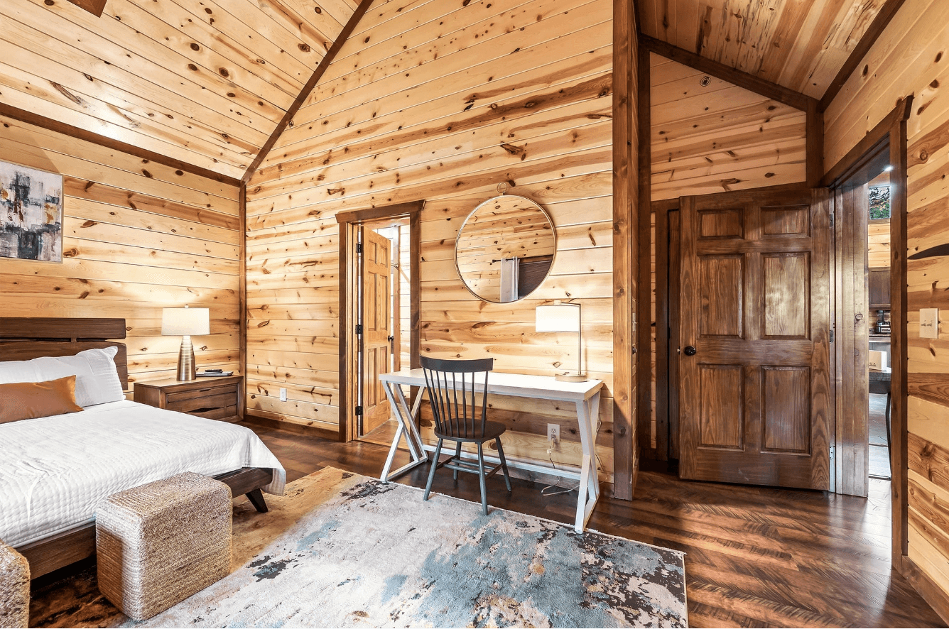 Smokey's Paradise - Image 21