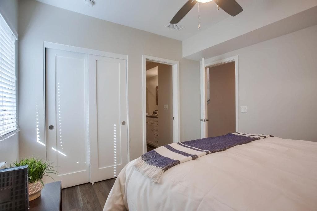 Opal Oasis - Image 25