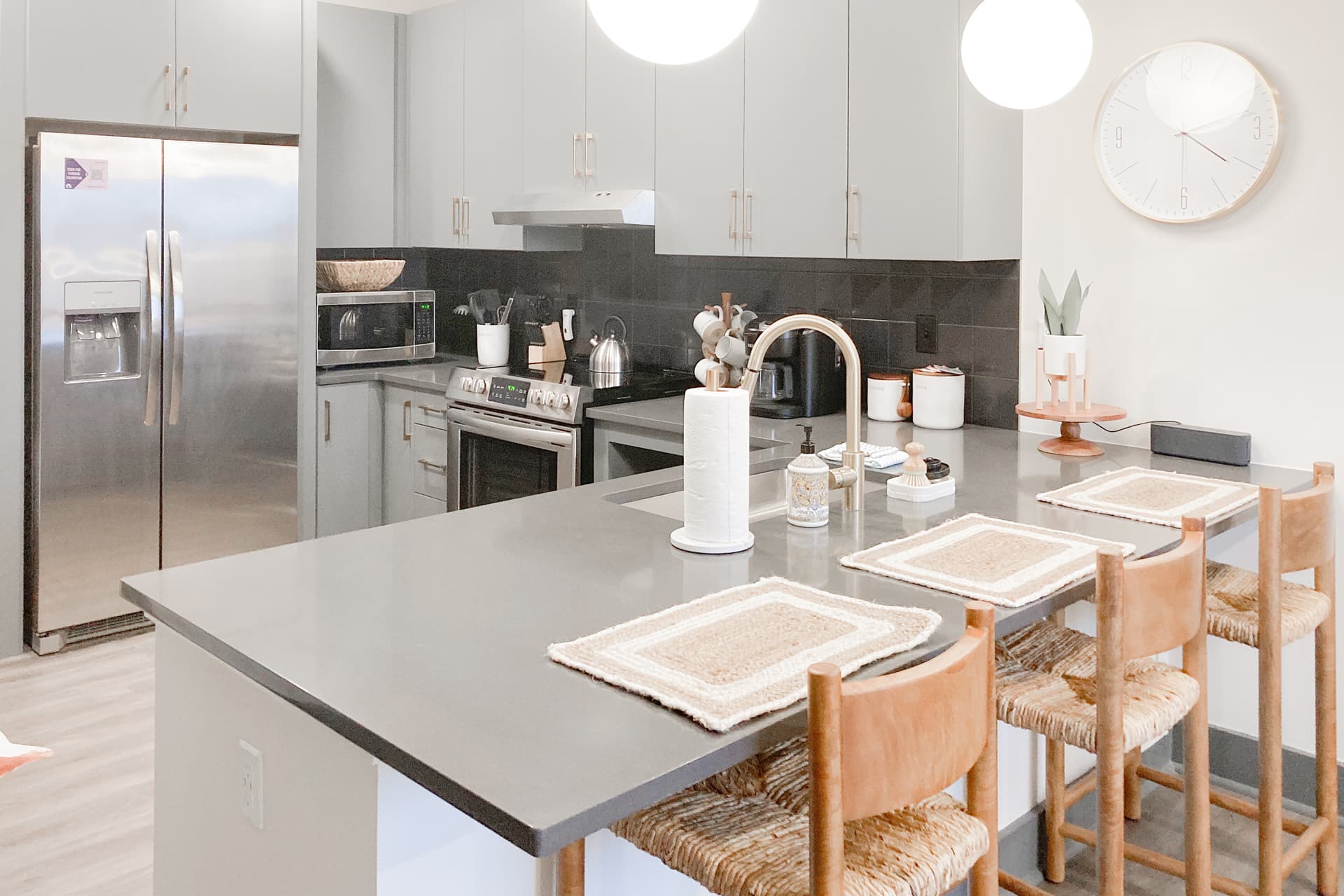 Blue Sky Muse - Image 4