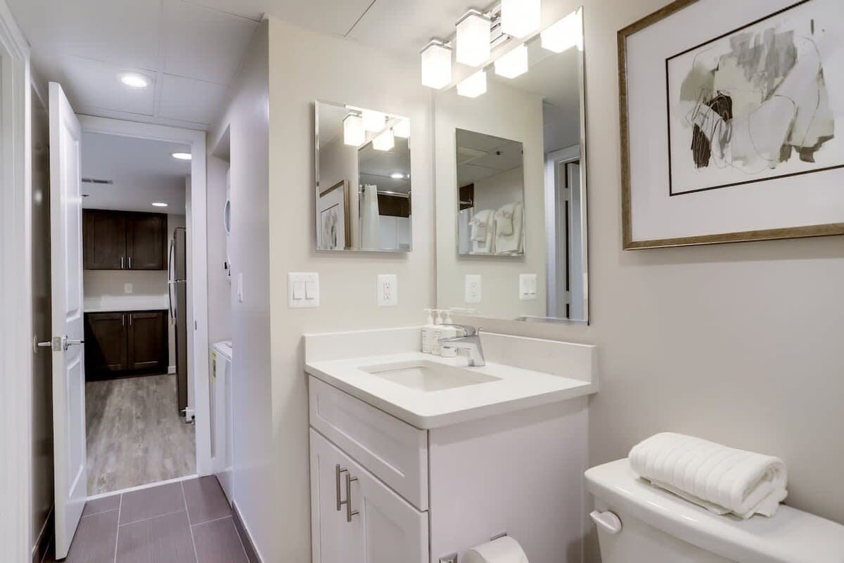 Arlington Residence - Image 31