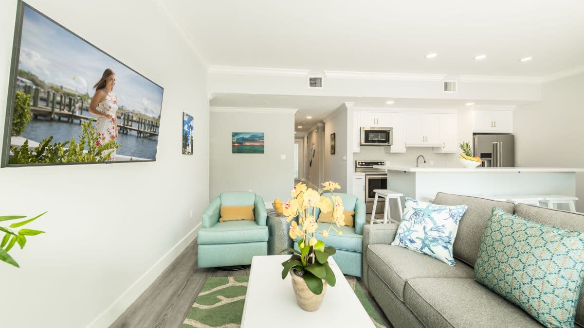 Sunset North - Image 11