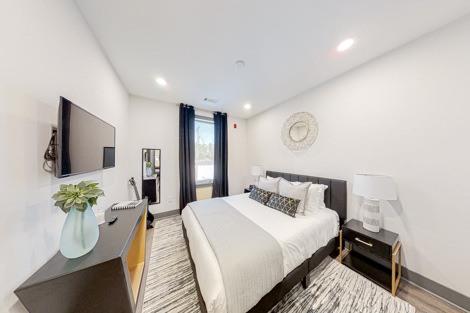 Music City Muze - Image 5