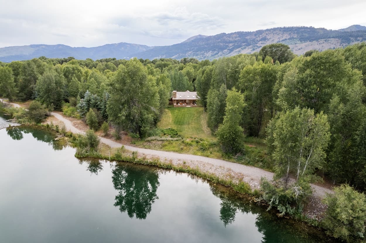 Cabin Fever - Image 3