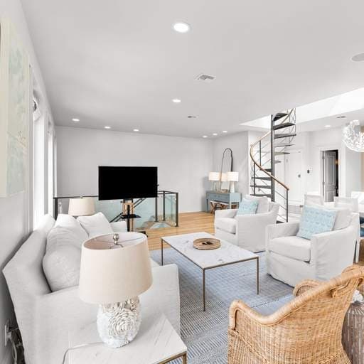 Penthouse on the Park - Image 6