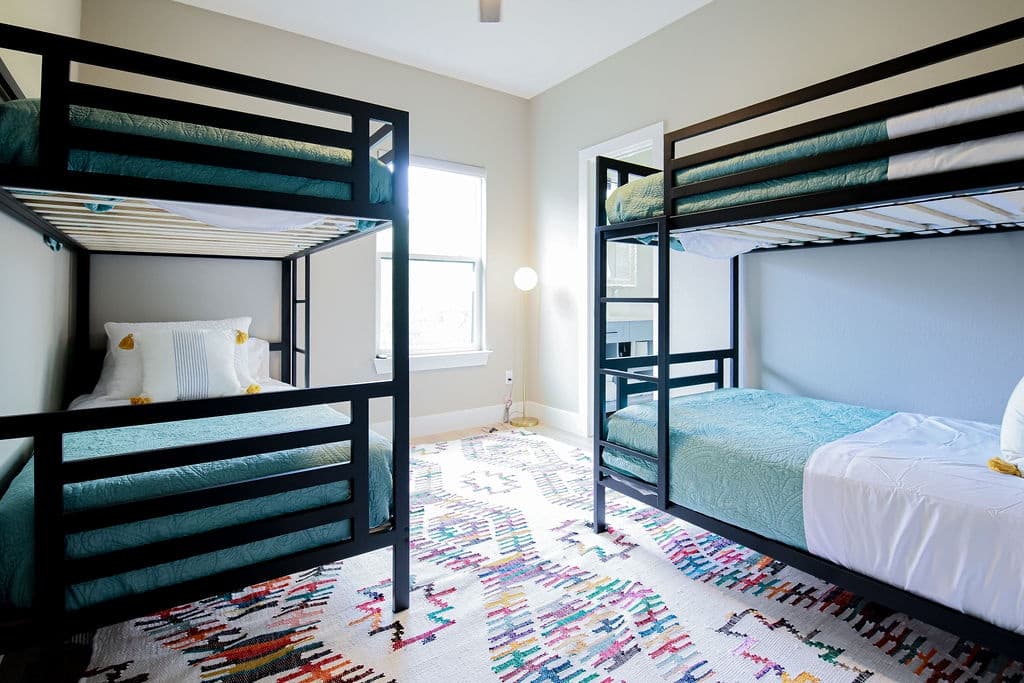 Wish You Were Here Place - Image 26