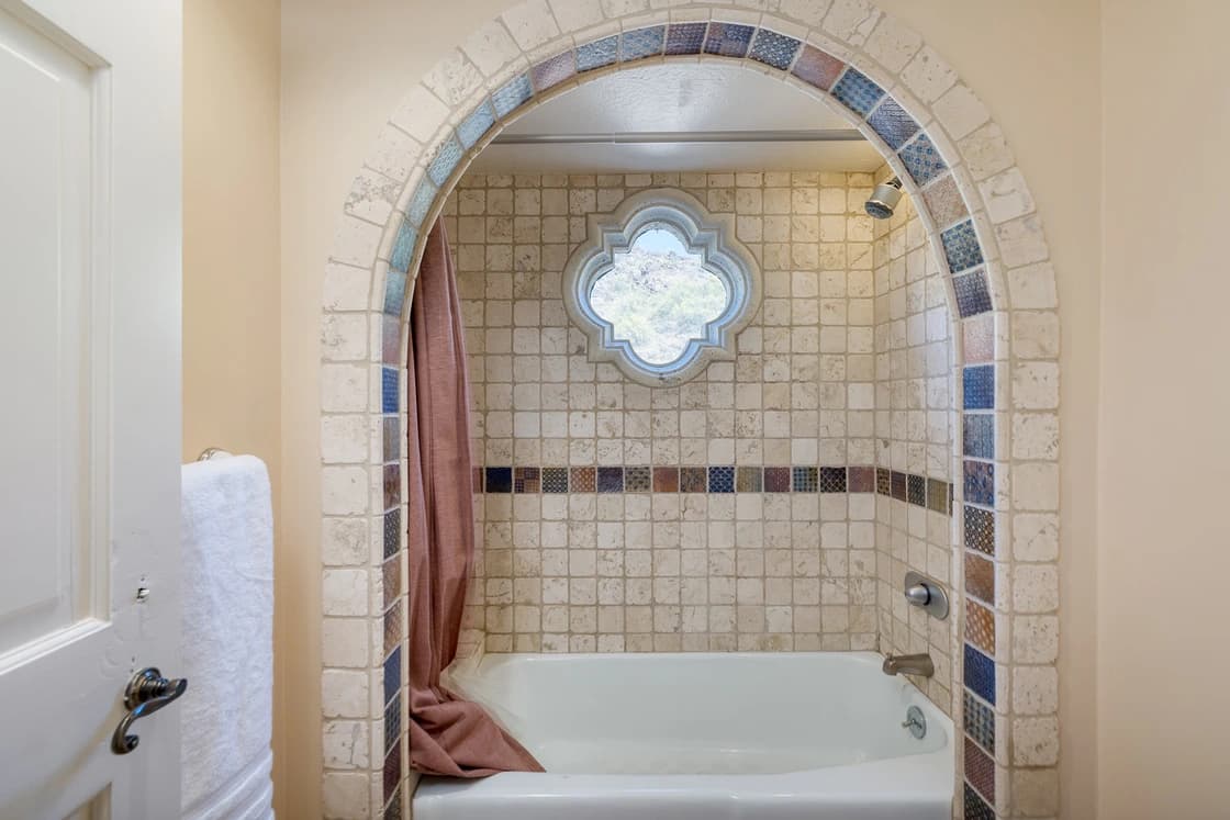 Diamondback Manor - Image 27