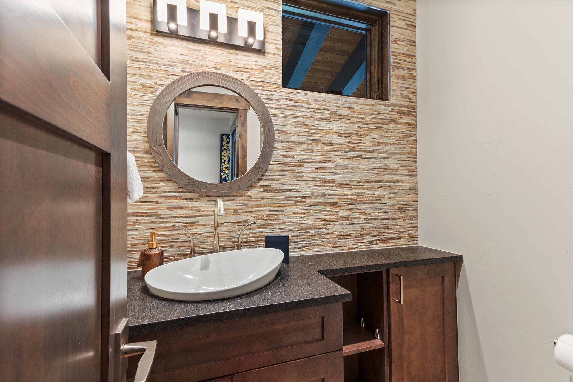 Independence Lodge - Image 9