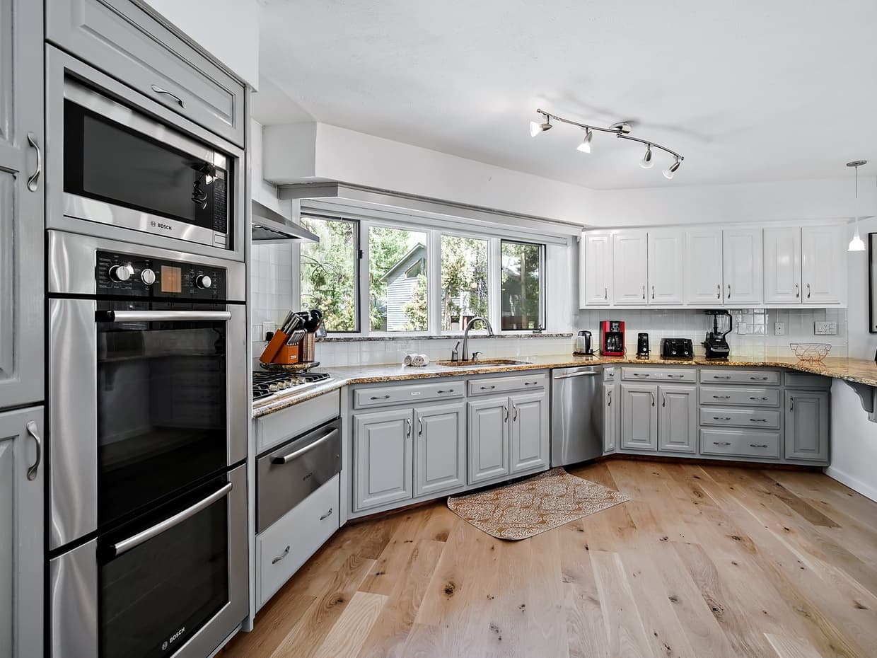 Sapphire Chalet - Image 3