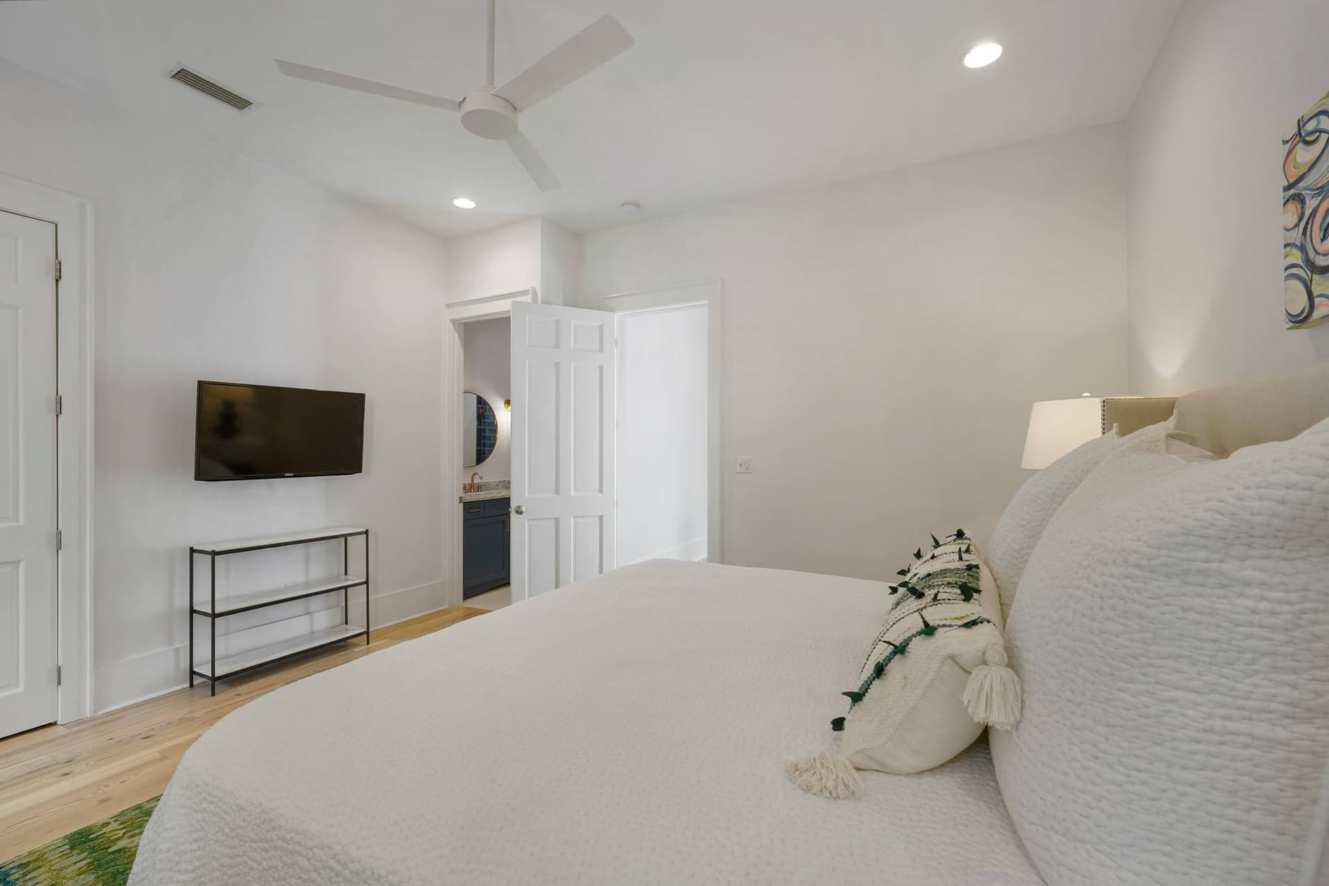 Splendor in the Sand - Image 28