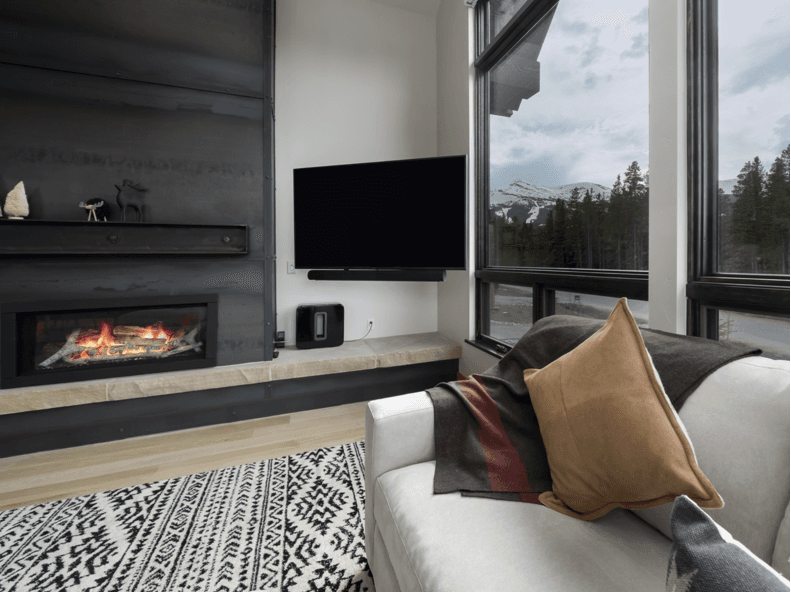 Whale's Tail Watch - Image 4