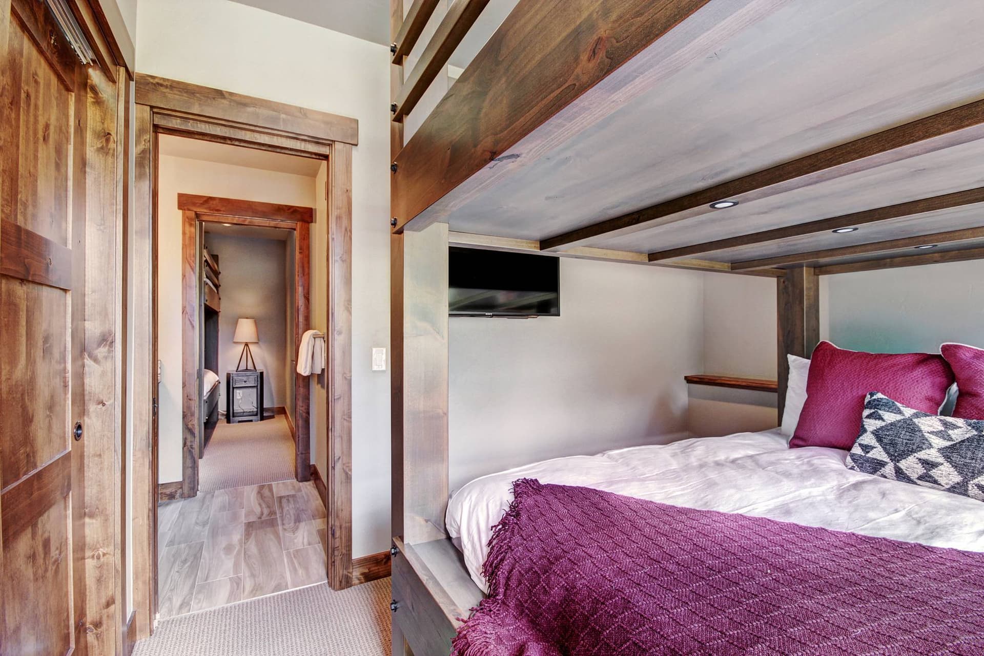 Slope View Chalet - Image 23