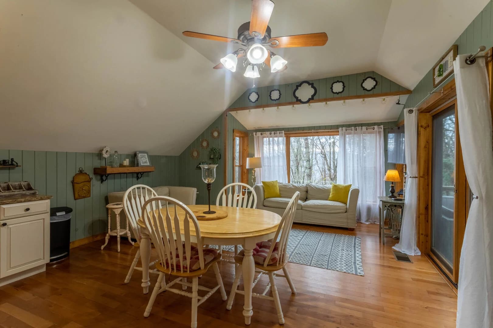 Banner Crest - Image 63