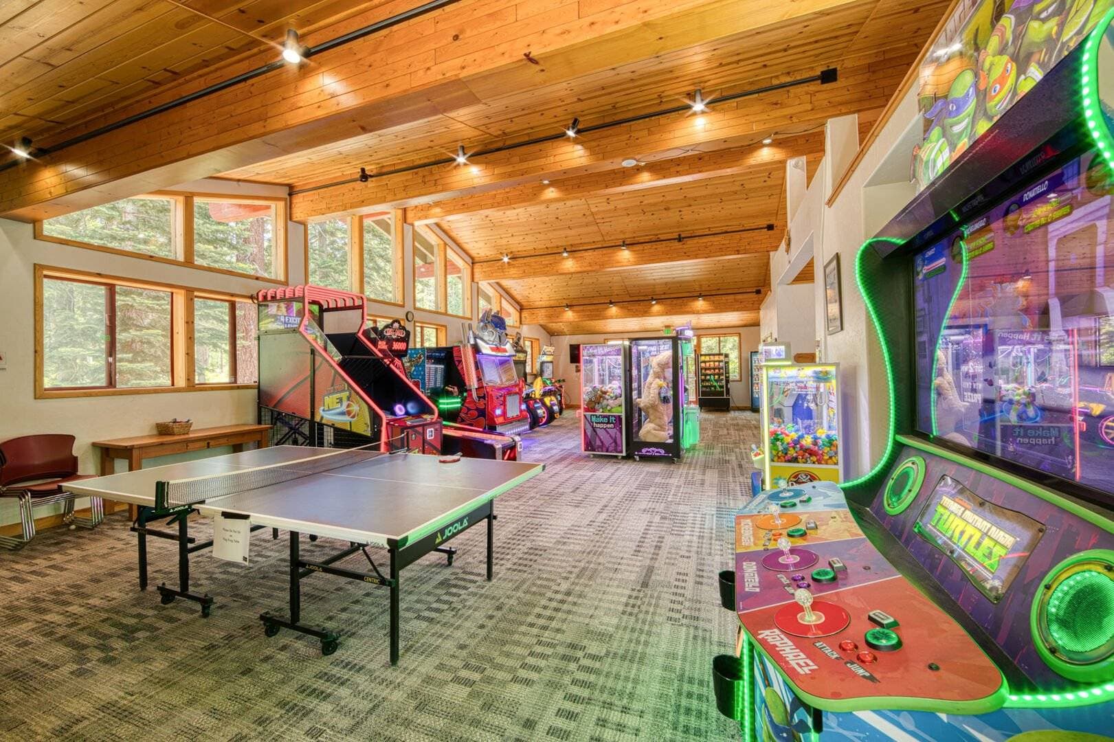 Sleeping Bear Lodge - Image 36