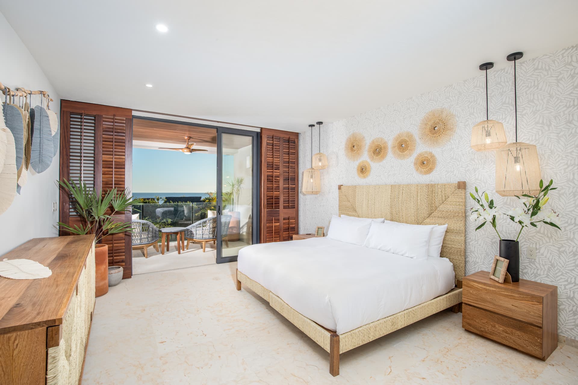 Tau Residences #412 - Image 13